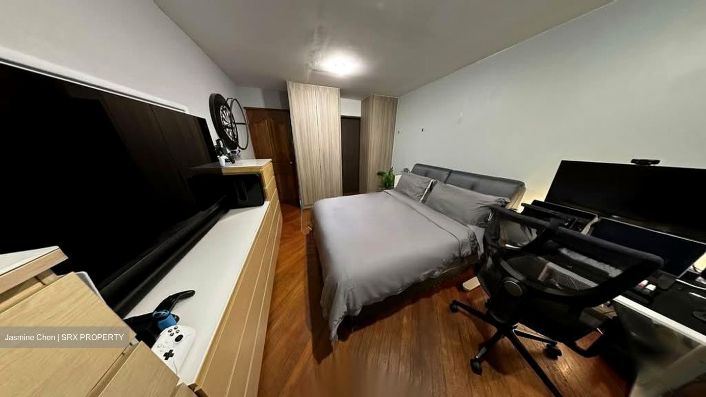 Paya Lebar Crescent (D19), Semi-Detached #545978361